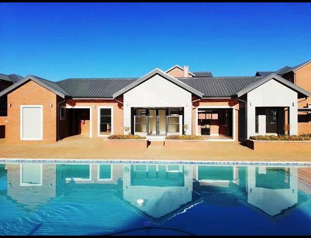 2 BEDROOM APARTMENT FOR SALE IN IRENE